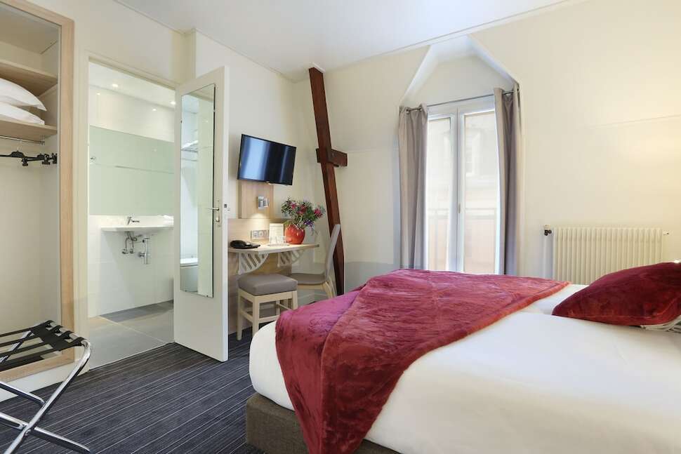 Ein Foto Hotel Beaugrenelle Tour Eiffel