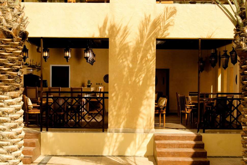 Ein Foto vom Innenbereich im Aldhafra Resort
