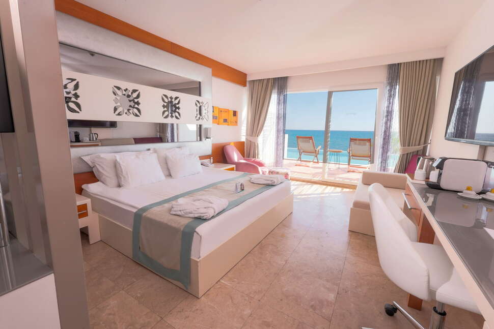 Een foto van Flora Garden Beach Hotel
