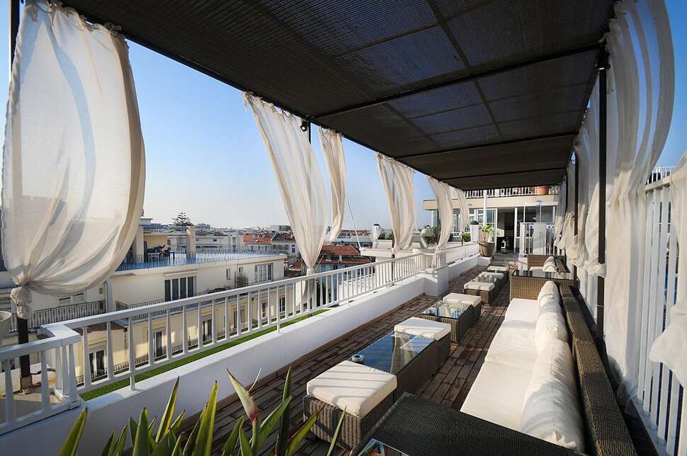 Ein Foto von der Terrasse im Splendid Hotel & Spa