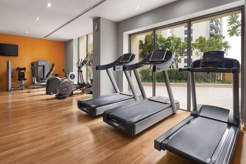 Een foto van de faciliteiten bij Ramada Hotel & Suites by Wyndham JBR
