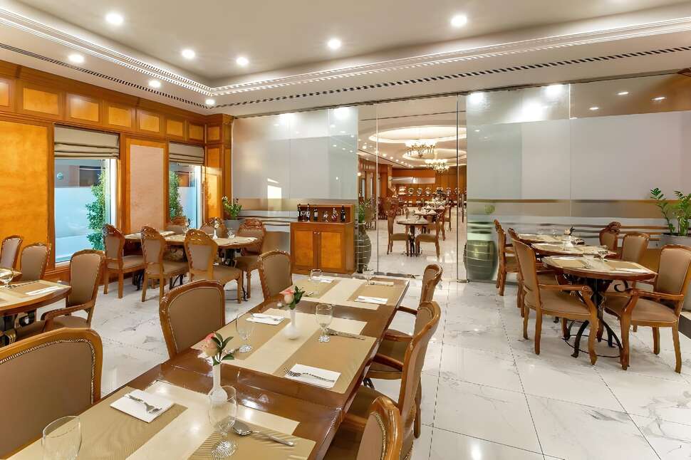Ein Foto von den Einrichtungen im Grand Excelsior Hotel Bur Dubai
