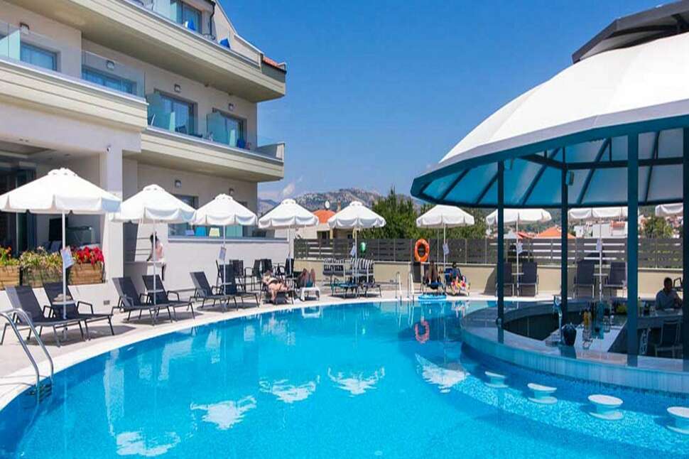 Ein Foto The Dome Luxury Hotel