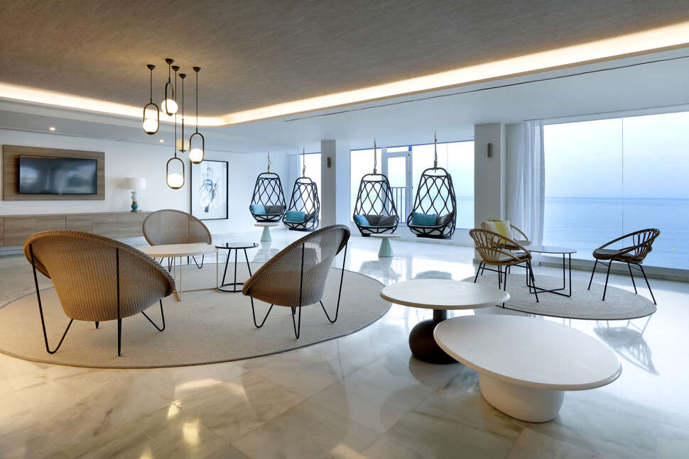 Een foto van het interieur van Benalma Hotel Costa del Sol