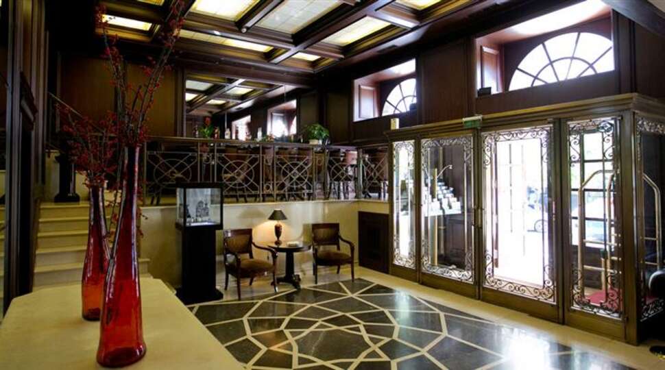 Een foto van het interieur van Hotel Hera
