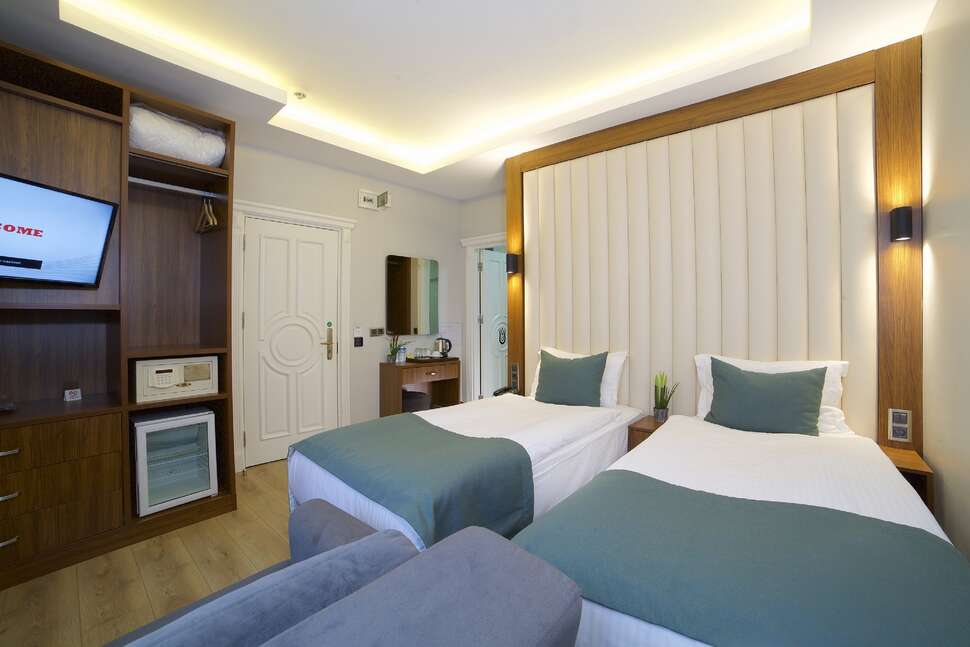 Ein Foto Black Tulip Hotel