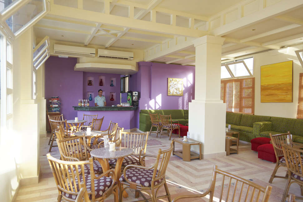 Een foto van het interieur van The Three Corners Rihana Resort