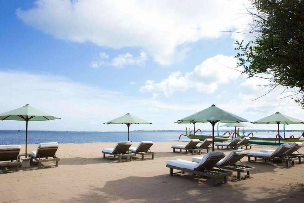 Ein Foto vom Strand beim Kayumanis Sanur Private Villa & Spa