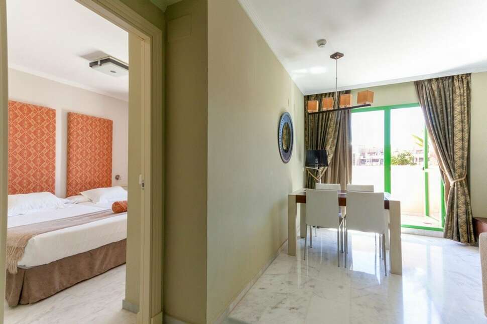 Een foto van Holiday World Riwo Hotel