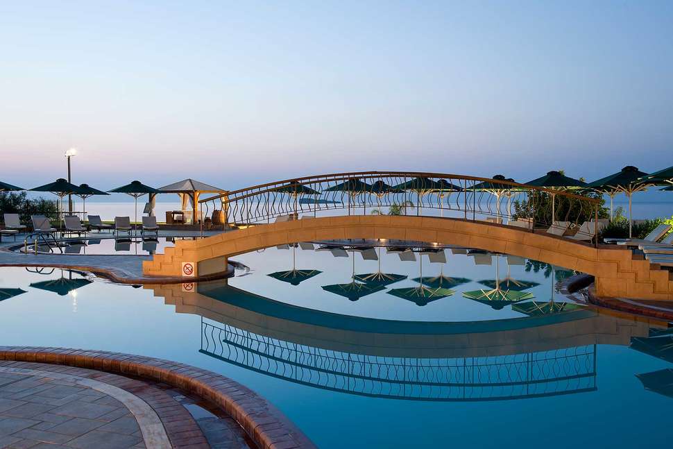 Ein Foto vom Pool im Lindian Dream Seaside Resort