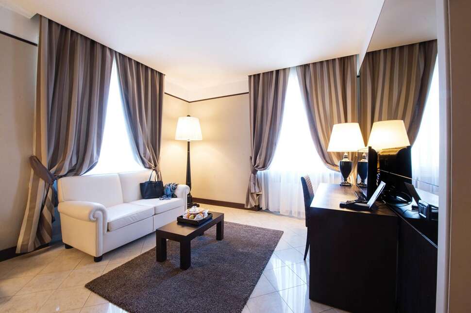 Ein Foto TH Roma Carpegna Palace Domus Mariae Hotel