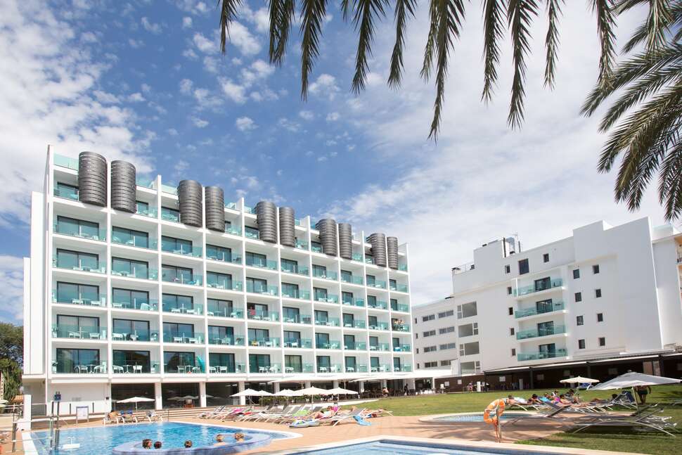 Ein Foto Hotel & Aparthotel Luxor