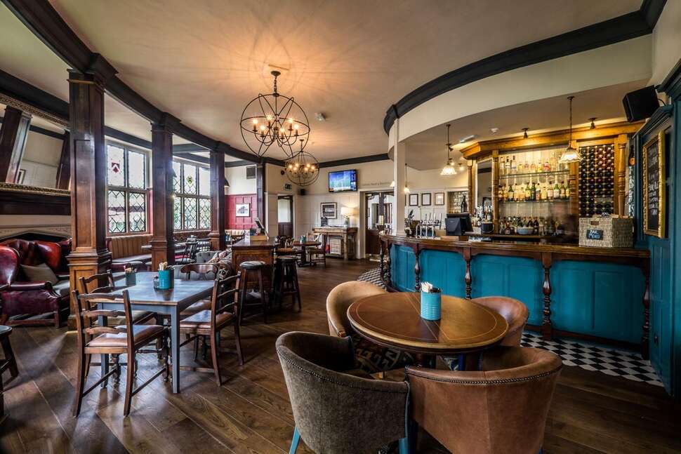 Ein Foto The Bridge Hotel