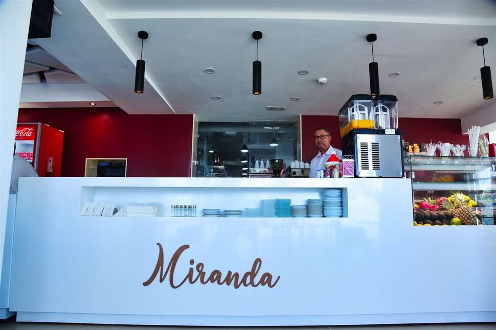 Ein Foto Hotel Miranda