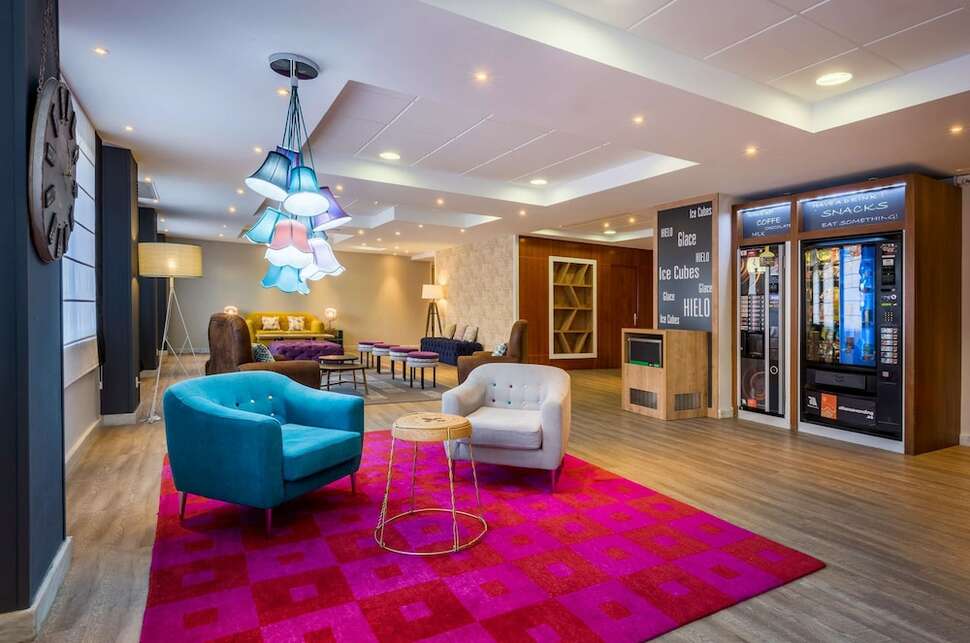 Ein Foto von den Einrichtungen im Hotel Madrid Centro Affiliated by Melia