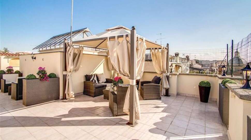 Een foto van het terras bij Hotel Anfiteatro Flavio