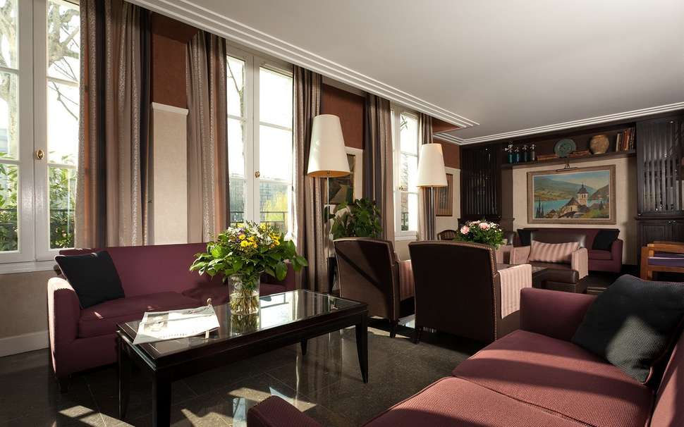 Een foto van het interieur van Hotel de la Jatte