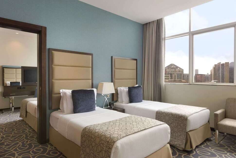 Een foto van Ramada by Wyndham Abu Dhabi Corniche