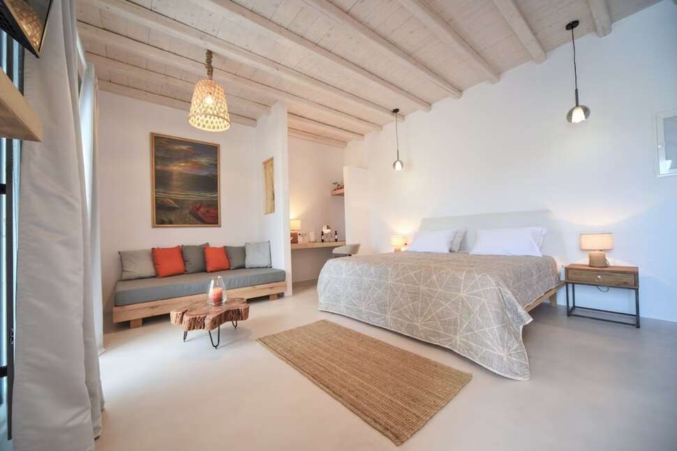 Een foto van Myconian Crown Suites