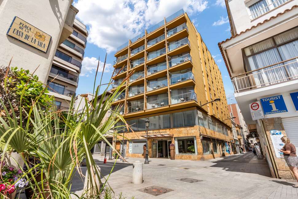 Ein Foto Hotel Metropol