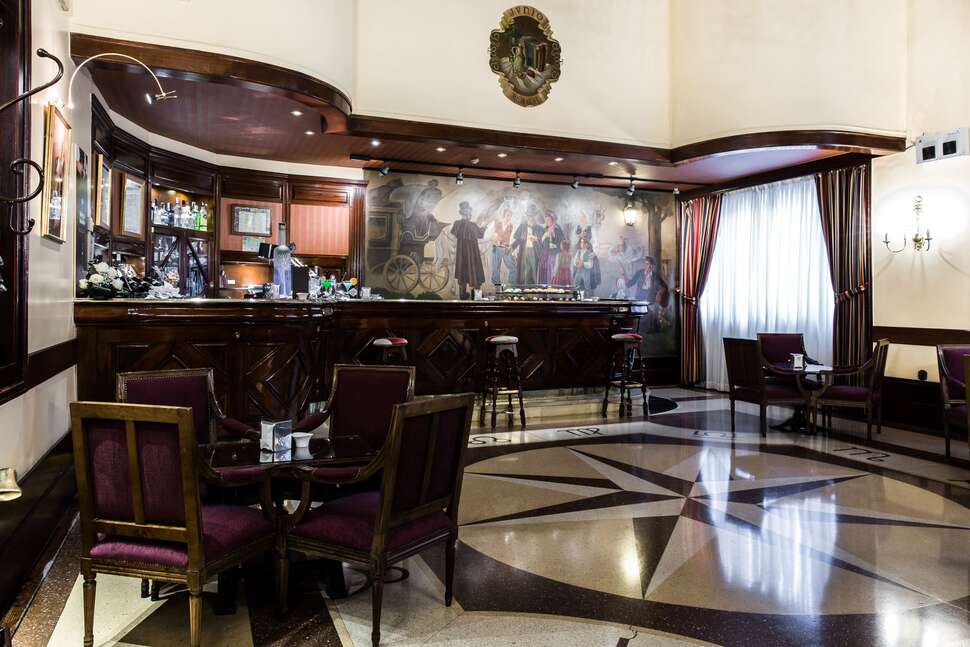 Ein Foto Hotel Carlton