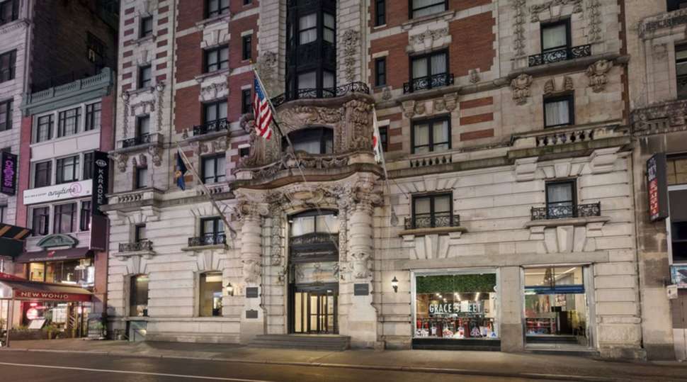 Een foto van The Hotel at Fifth Avenue
