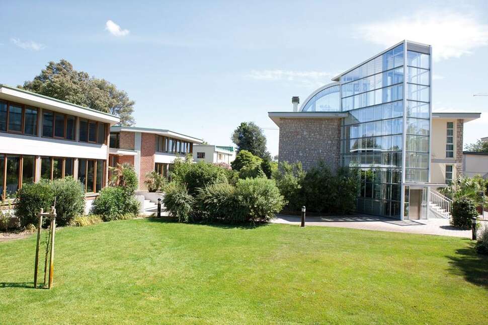 Ein Foto von der Außenansicht des TH Tirrenia Green Park Resort