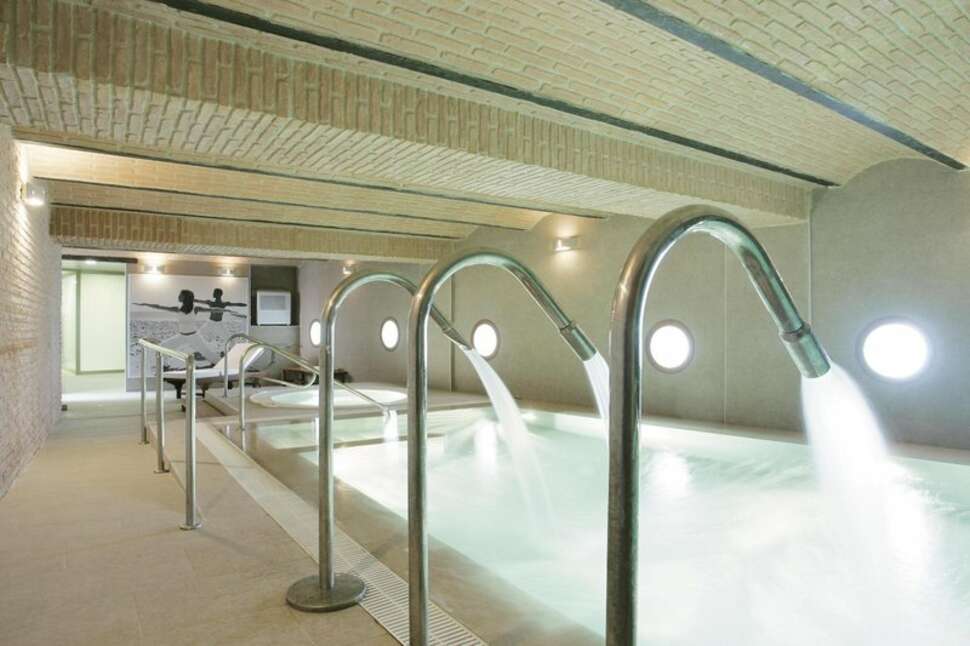 Ein Foto vom Pool im Barcelo Illetas Albatros