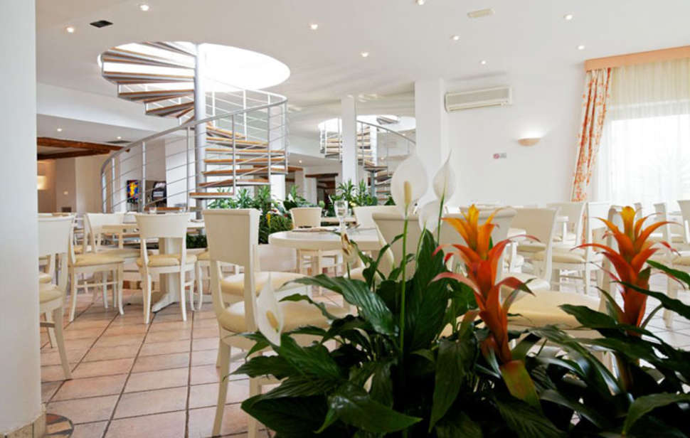 Ein Foto Scoglio Della Galea Resort & Spa