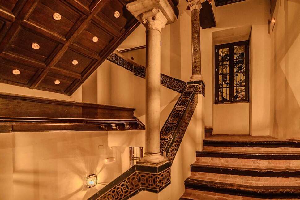 Een foto van het interieur van Las Casas De La Juderia
