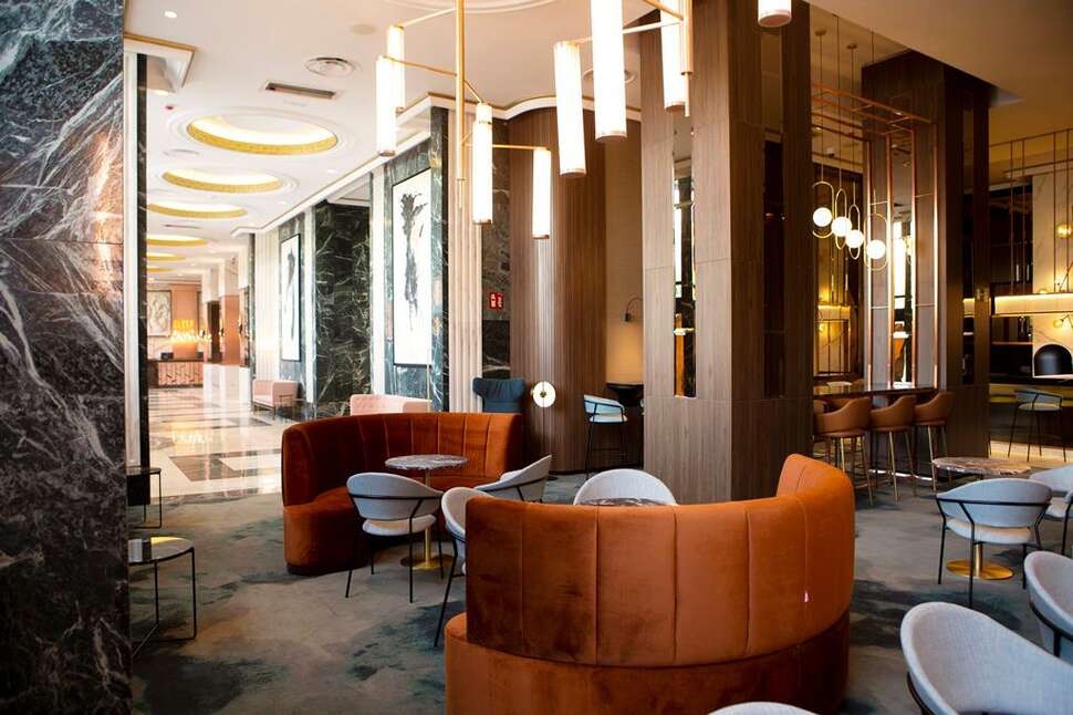 Een foto van het interieur van Riu Plaza Espana