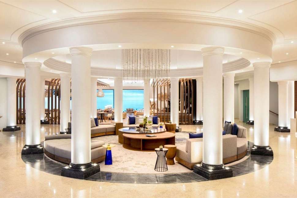 Een foto van het interieur van Praia D'El Rey Marriott Golf & Beach Resort