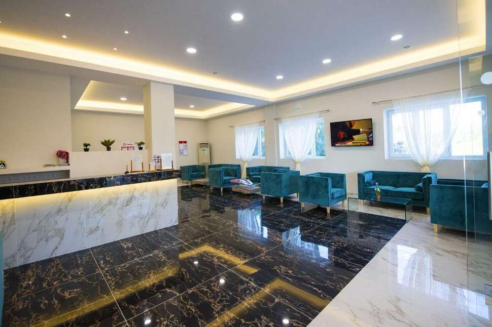 Een foto van het interieur van Amour Holiday Resort