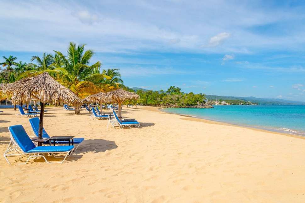 Ein Foto vom Strand beim Jamaica Inn