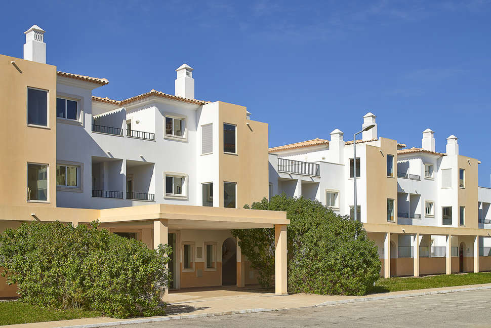 Een foto van de buitenkant van Smy Santa Eulalia
