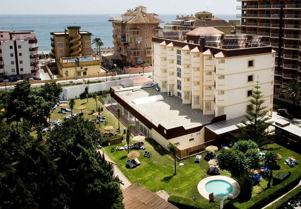 Een foto van een overzicht van Hotel Monarque Cendrillon