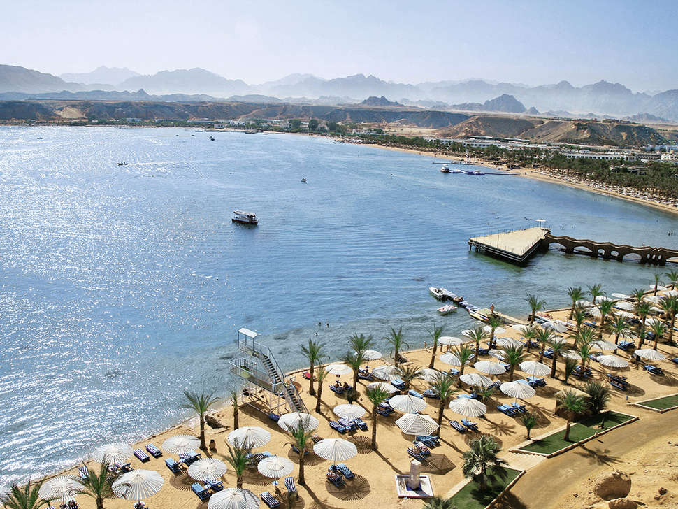 Een foto van het strand bij Albatros Sharm Resort