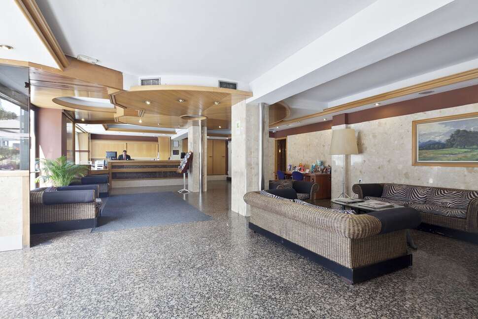 Een foto van het interieur van Hotel Auto Hogar