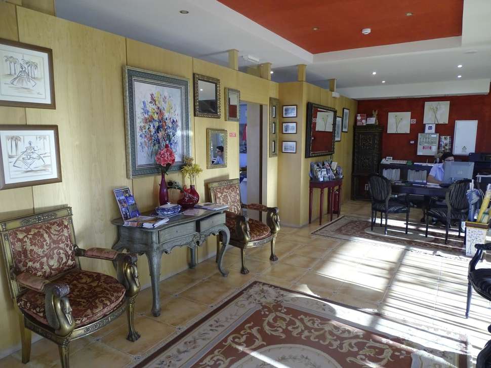 Ein Foto von den Einrichtungen im Luzmar Villas