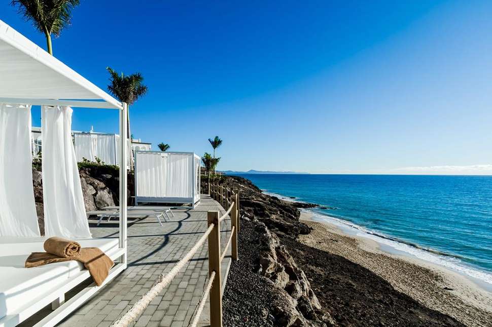 Een foto van het terras bij Royal Palm Resort & Spa