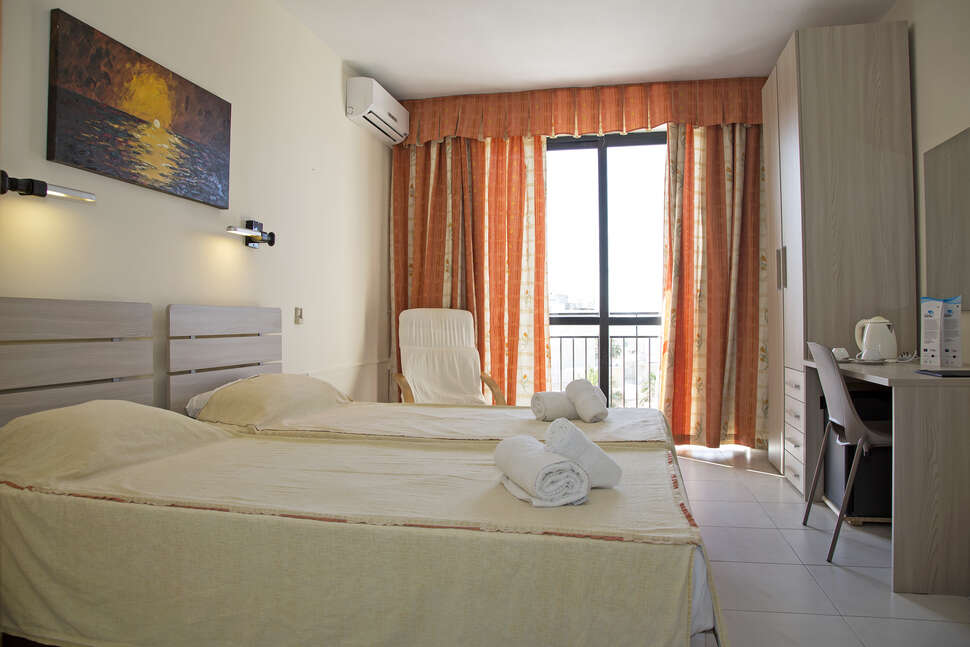 Een foto van Relax Inn Hotel