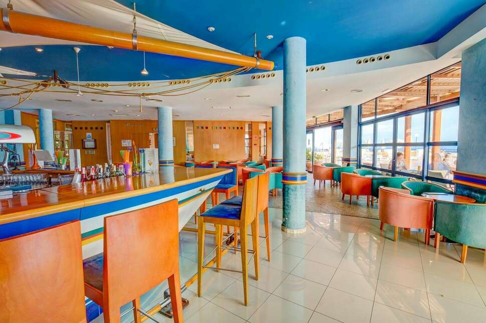 Een foto van de faciliteiten bij SBH Crystal Beach Hotel & Suites