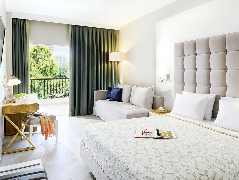 Een foto van Portes Beach Hotel