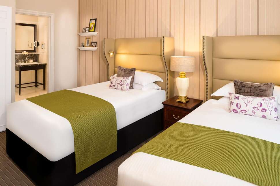 Ein Foto The Bailey's Hotel London