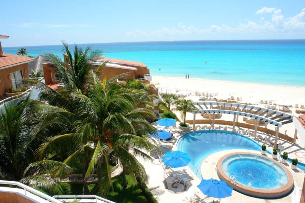 Ein Foto Sunset Fishermen Beach Resort