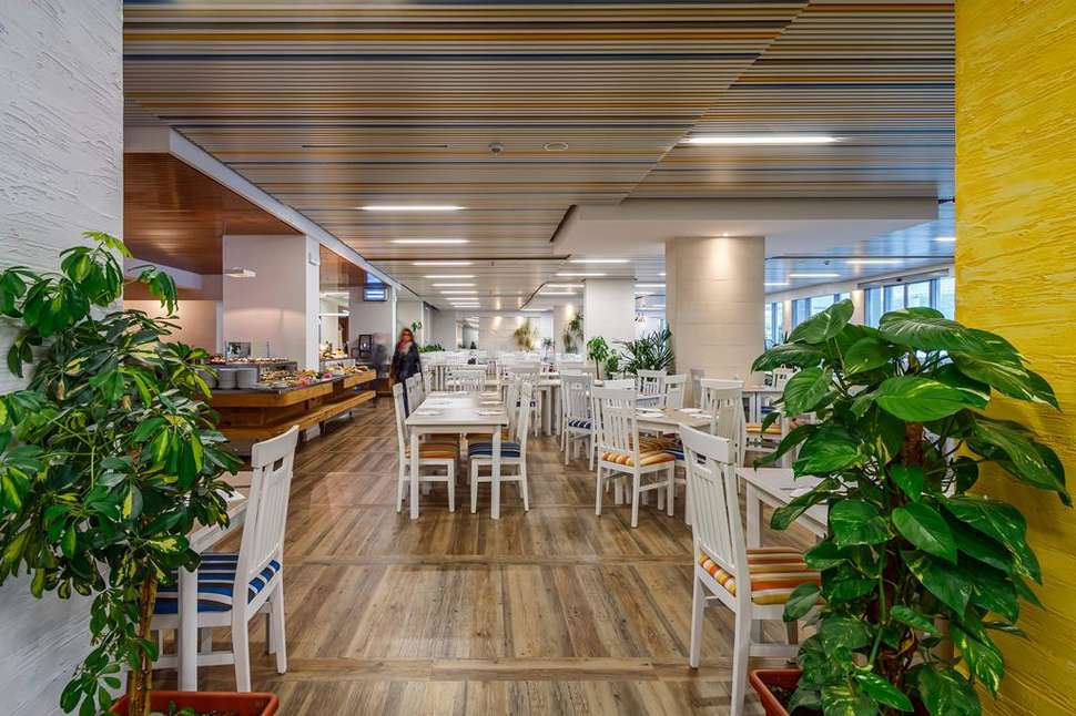 Een foto van Carine Hotel Delfin