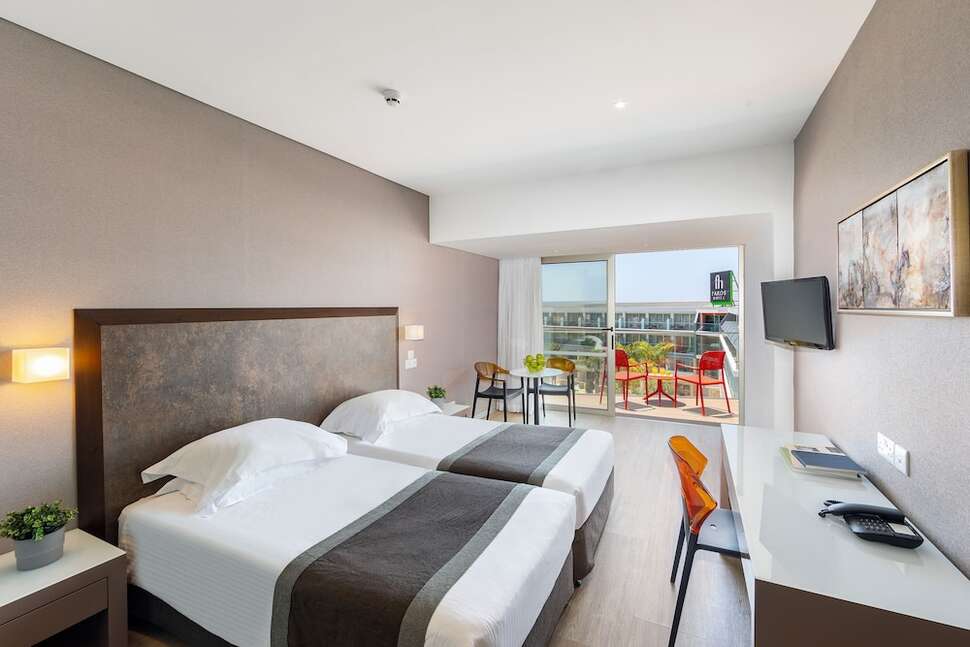 Een foto van Faros Hotel