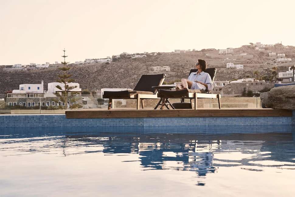 Een foto van Mr & Mrs White Mykonos