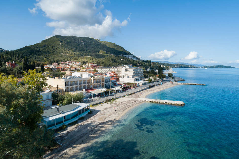 Een foto van een overzicht van Bella Vista Hotel & Studios