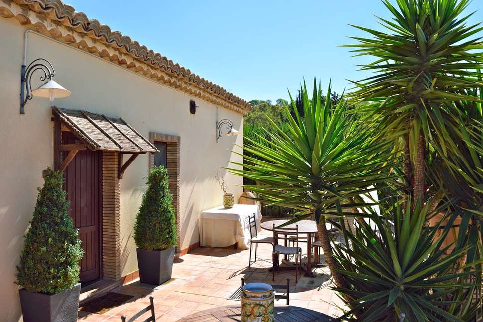 Een foto van de buitenkant van Agriturismo Vecchia Masseria